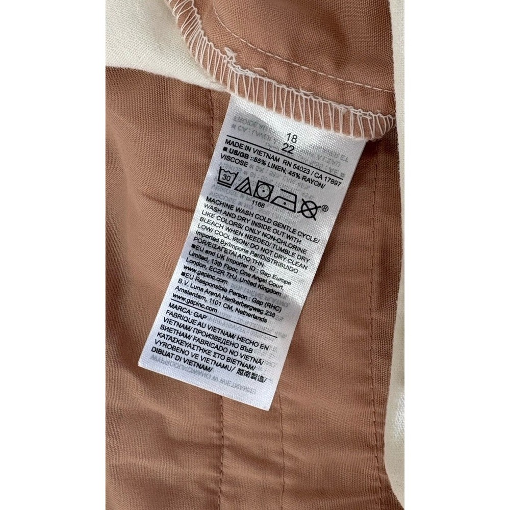 NWT Gap 365 Low Rise Linen Blend Trouser Shorts White Size 18, 9" Inseam 780784 - Picture 11 of 13